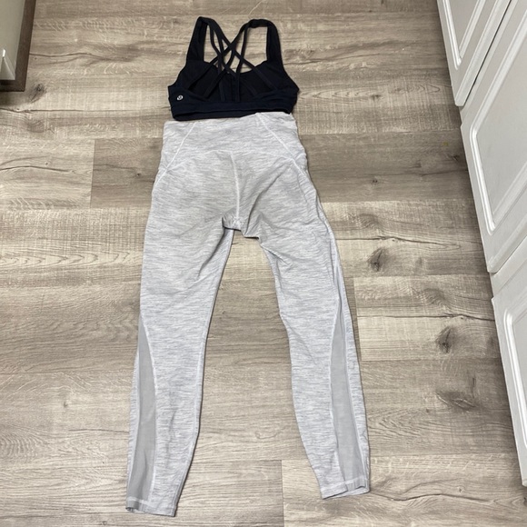 Bundle Of Lululemon Sports Bra and Leggings